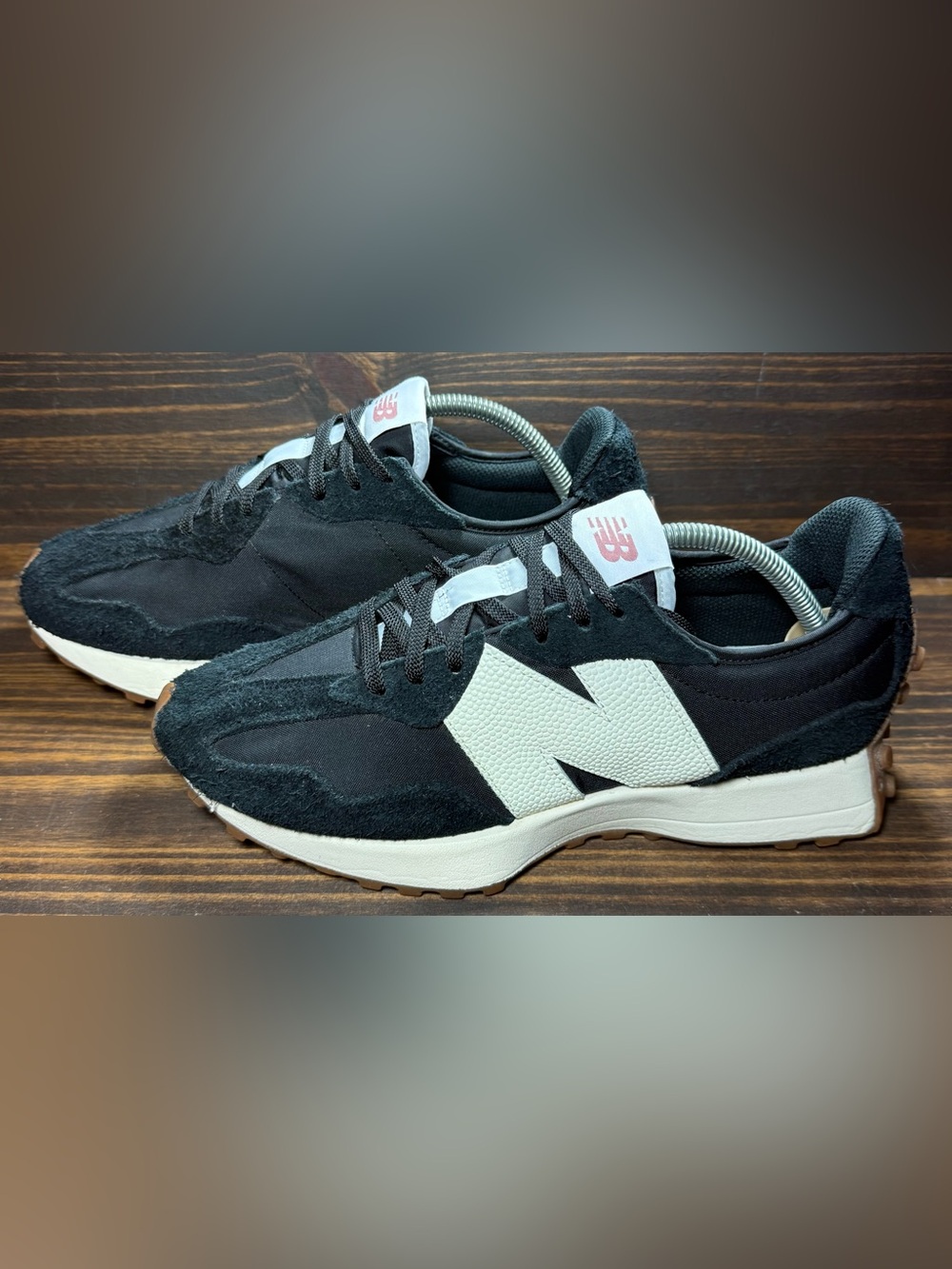 New Balance 327 Women’s Size 11 Shoes Black White Gum Athletic Sneakers